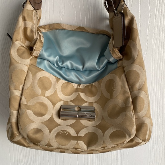 Never Worn Coach Purse with Adjustable Detachable Strap - Picture 3 of 13